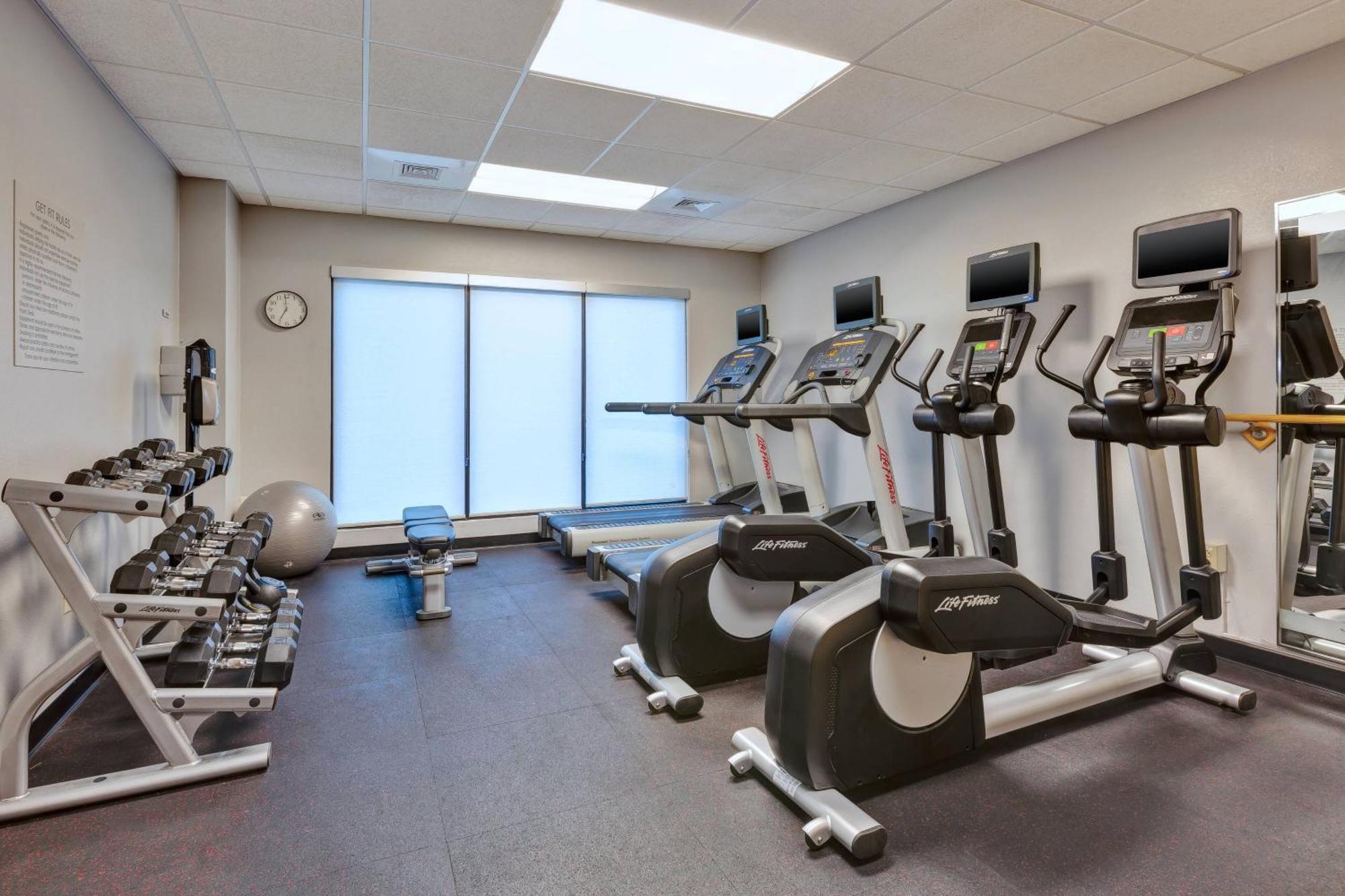 Towneplace Suites By Marriott Nashville Airport Екстер'єр фото