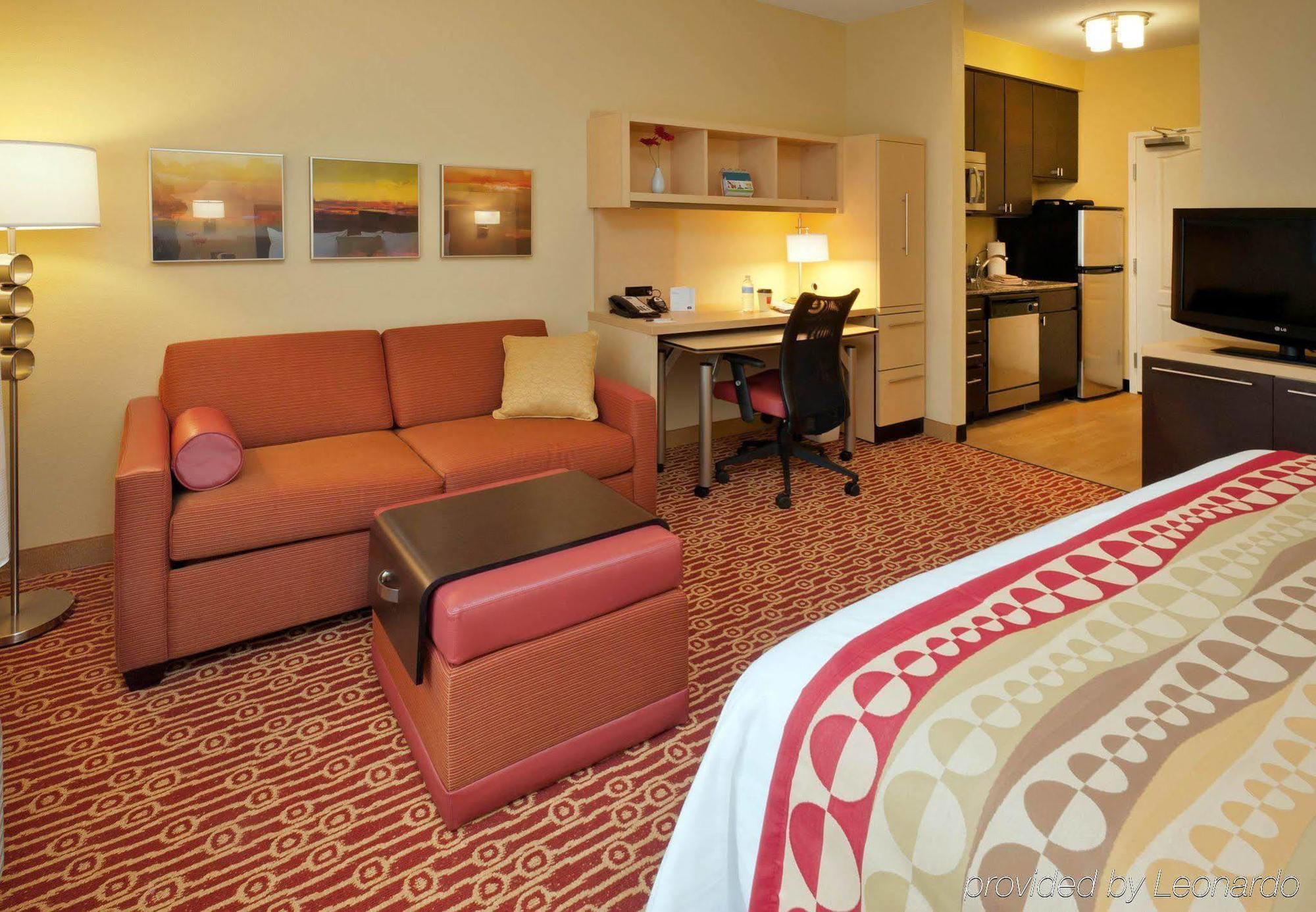 Towneplace Suites By Marriott Nashville Airport Екстер'єр фото